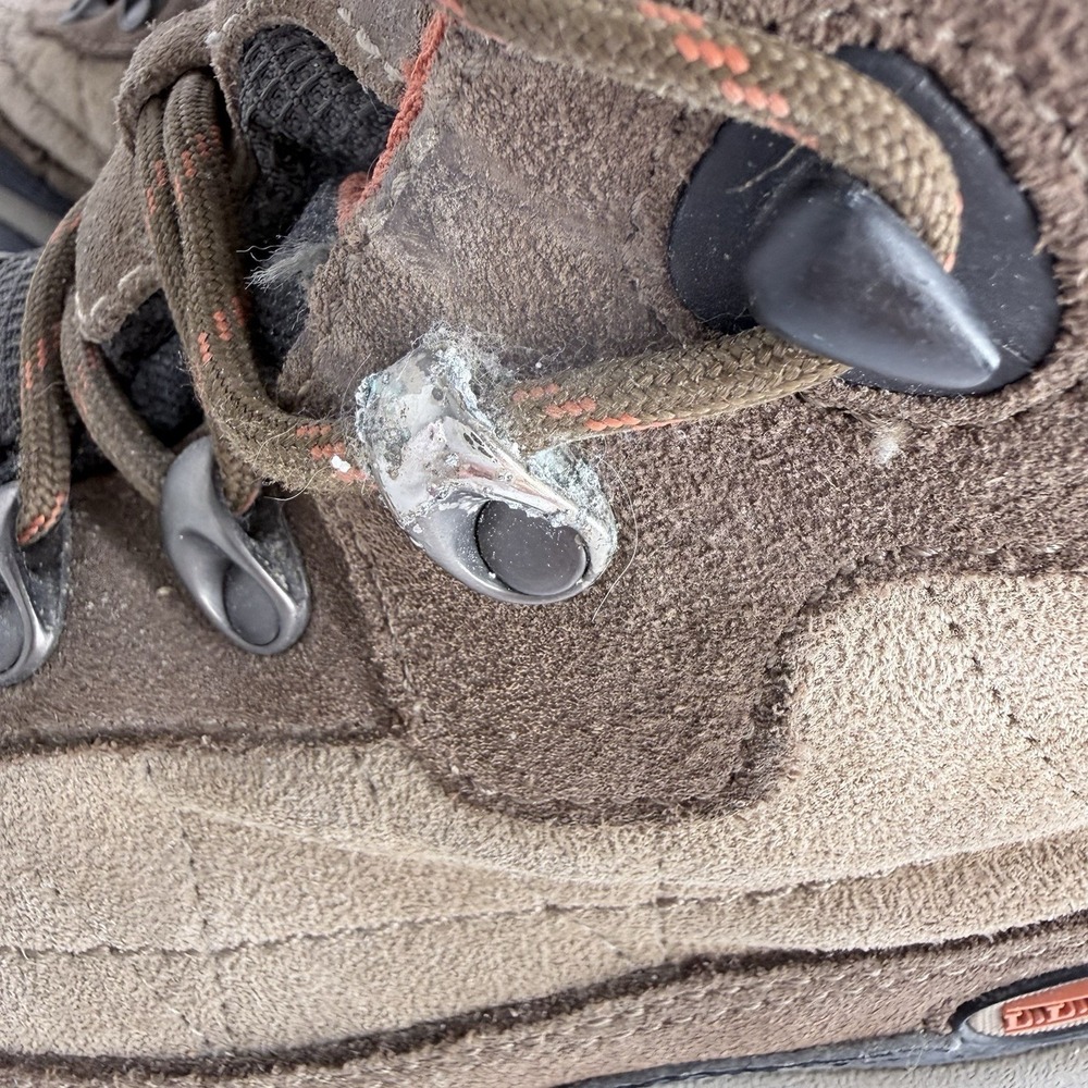 LL Bean Waterproof Hiking boots Women's 11 - Picture 8 of 10